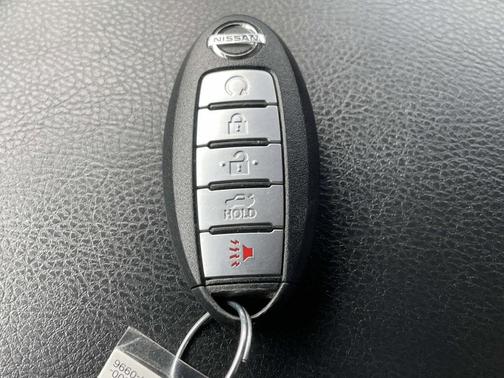 2017 Nissan Maxima 3.5 SR