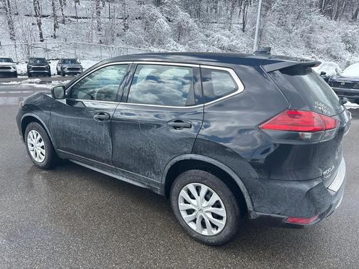 2017 Nissan Rogue S