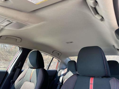 Energetic Ember/Super Black 2026 Nissan Sentra SR