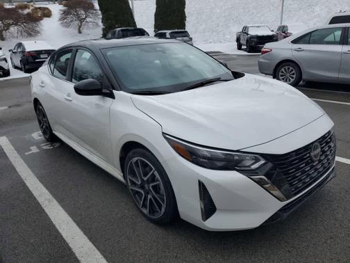 2025 Nissan Sentra SR