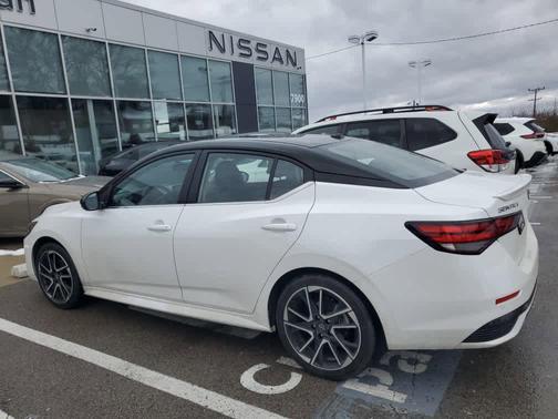 2025 Nissan Sentra SR
