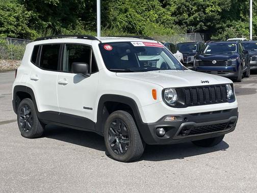 Alpine White Clearcoat 2019 Jeep Renegade Upland