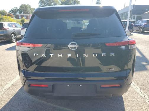 2024 Nissan Pathfinder S 4WD