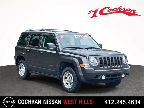 Granite Crystal Metallic Clearcoat 2016 Jeep Patriot Sport