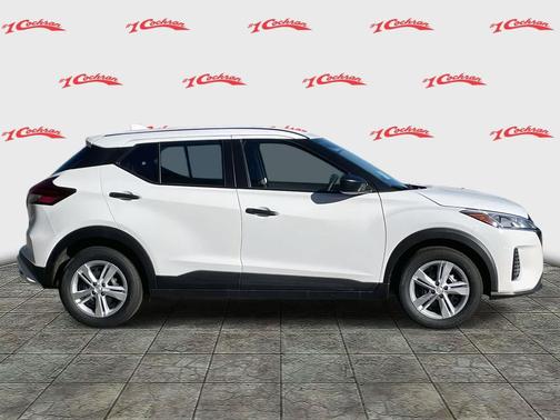 2025 Nissan Kicks S