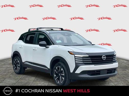 Aspen White Tricoat/Super Black 2026 Nissan Kicks SV