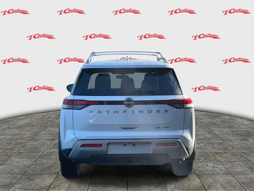 2025 Nissan Pathfinder SL 4WD