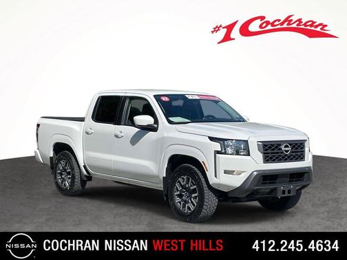 Glacier White 2022 Nissan Frontier SV