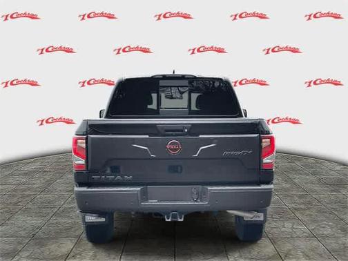2024 Nissan Titan PRO-4X