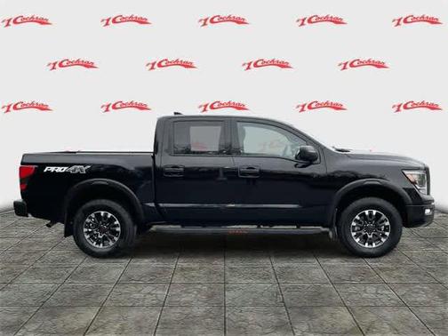 2024 Nissan Titan PRO-4X