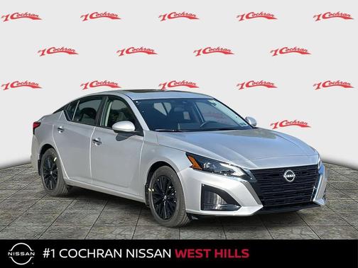 2025 Nissan Altima SV FWD