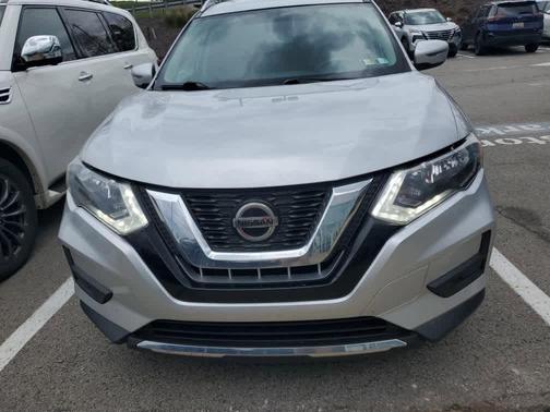 Brilliant Silver 2018 Nissan Rogue SV