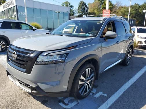 2024 Nissan Pathfinder Platinum 4WD
