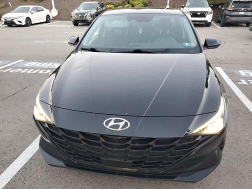 2021 Hyundai ELANTRA SEL