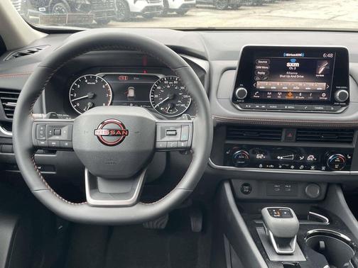 Everest White Pearl Tricoat 2026 Nissan Rogue Rock Creek