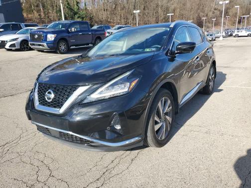 Magnetic Black Pearl 2019 Nissan Murano SL