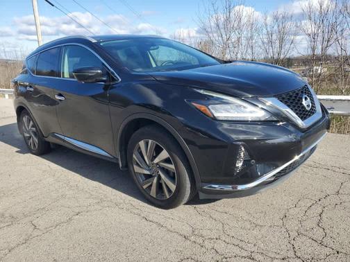 Magnetic Black Pearl 2019 Nissan Murano SL
