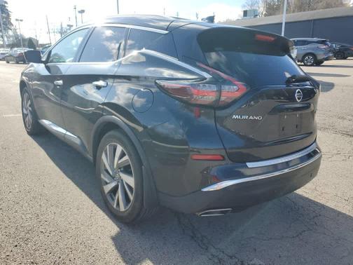 Magnetic Black Pearl 2019 Nissan Murano SL