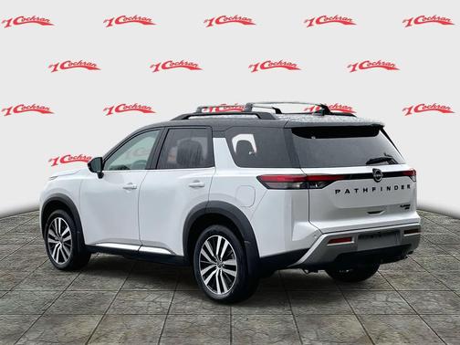 2025 Nissan Pathfinder Platinum 4WD