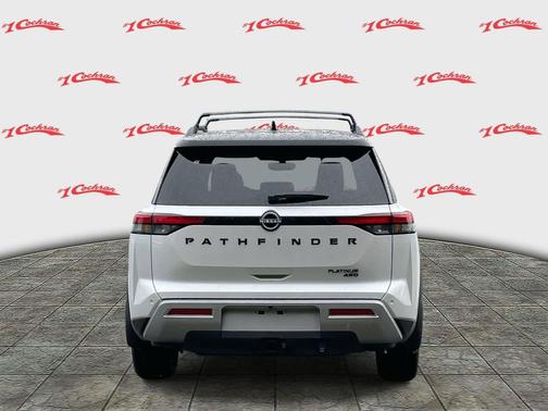 2025 Nissan Pathfinder Platinum 4WD