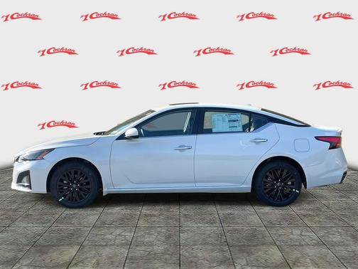 2025 Nissan Altima SV AWD