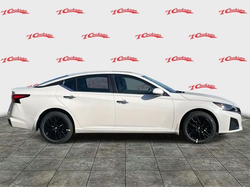 2025 Nissan Altima SV AWD