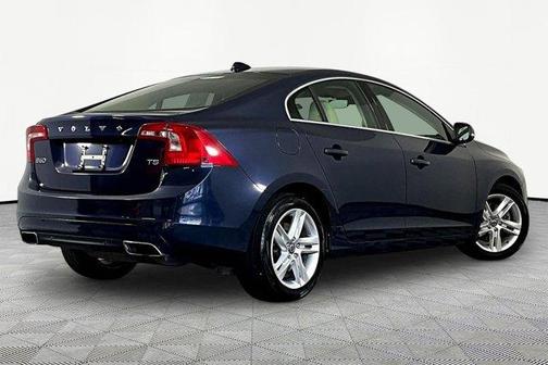 Caspian Blue Metallic 2015 Volvo S60 T5 Premier