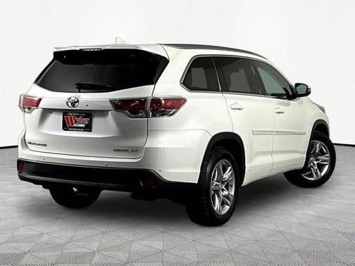 Blizzard Pearl 2015 Toyota Highlander Limited