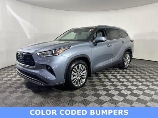 2024 Toyota Highlander Platinum