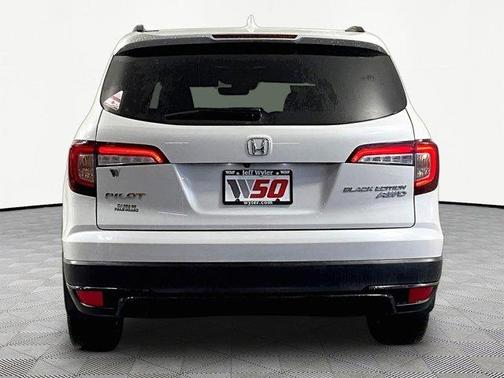White 2021 Honda Pilot Black Edition