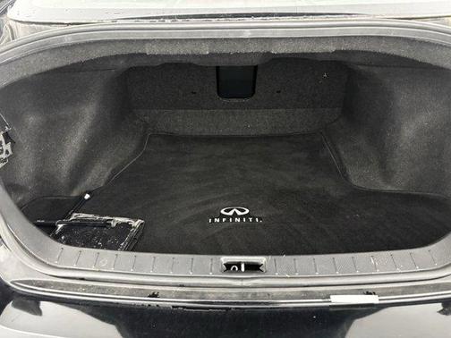 2011 INFINITI G25x Base
