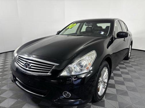 2011 INFINITI G25x Base