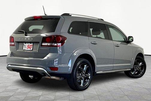 Destroyer Gray Clearcoat 2020 Dodge Journey Crossroad