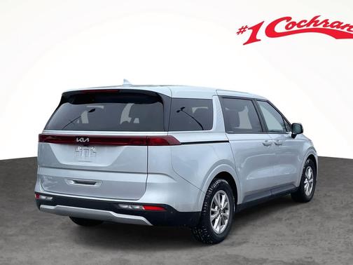 2023 Kia Carnival LX
