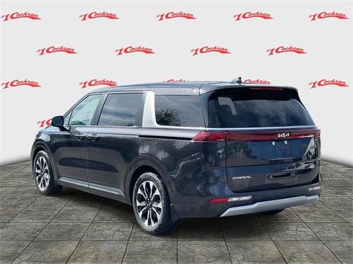 2024 Kia Carnival EX