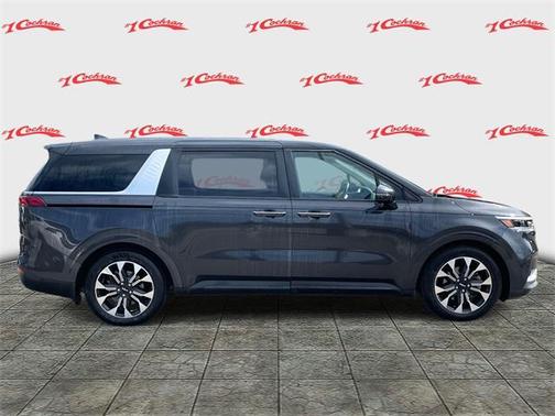 2024 Kia Carnival EX