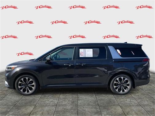 2024 Kia Carnival EX