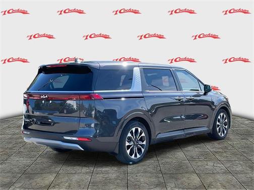 2024 Kia Carnival EX