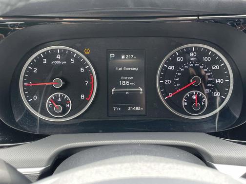 Glacial White Pearl 2023 Kia K5 GT-Line