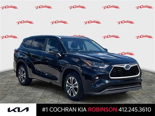 2023 Toyota Highlander Hybrid XLE