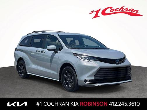 Cement 2025 Toyota Sienna Woodland Edition