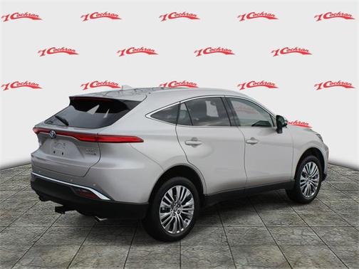 2022 Toyota Venza XLE