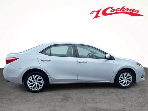 Classic Silver Metallic 2017 Toyota Corolla LE