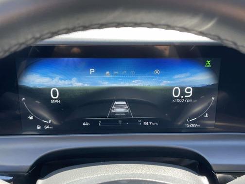 Pluton Blue/Black Roof 2024 Kia Seltos S