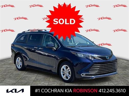 2024 Toyota Sienna XLE 7 Passenger