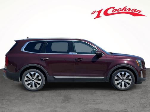 Sangria 2022 Kia Telluride S