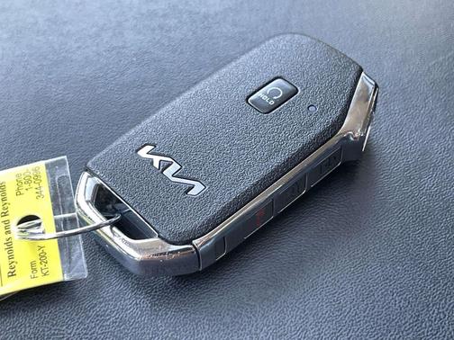 Sangria 2022 Kia Telluride S