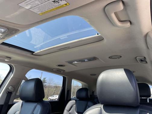 Sangria 2022 Kia Telluride S