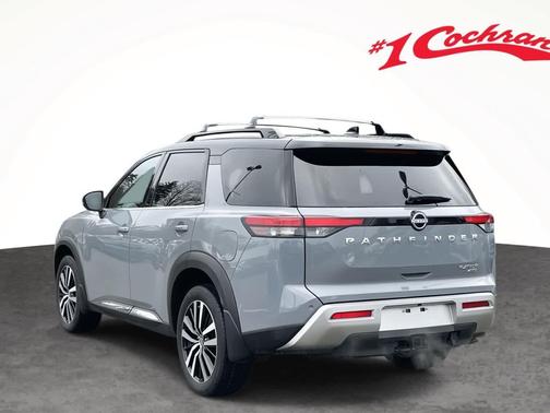 2025 Nissan Pathfinder Platinum 4WD