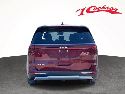 2024 Kia Carnival LX